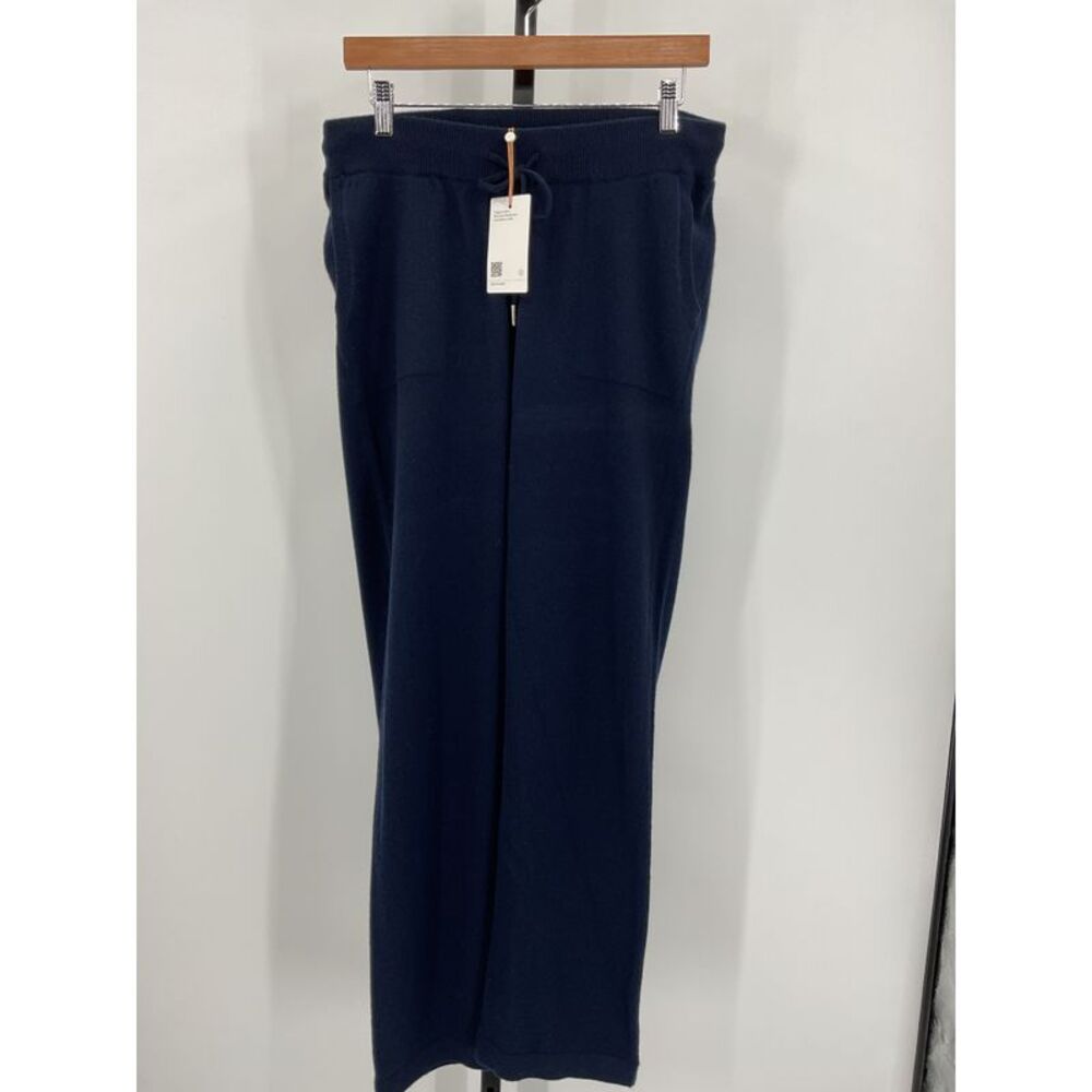 Quince Women's Mongolian Cashmere Straight Leg Pants  True Navy M
